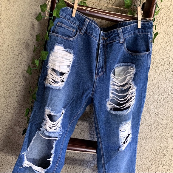 SOLD - Picture 2 of 7